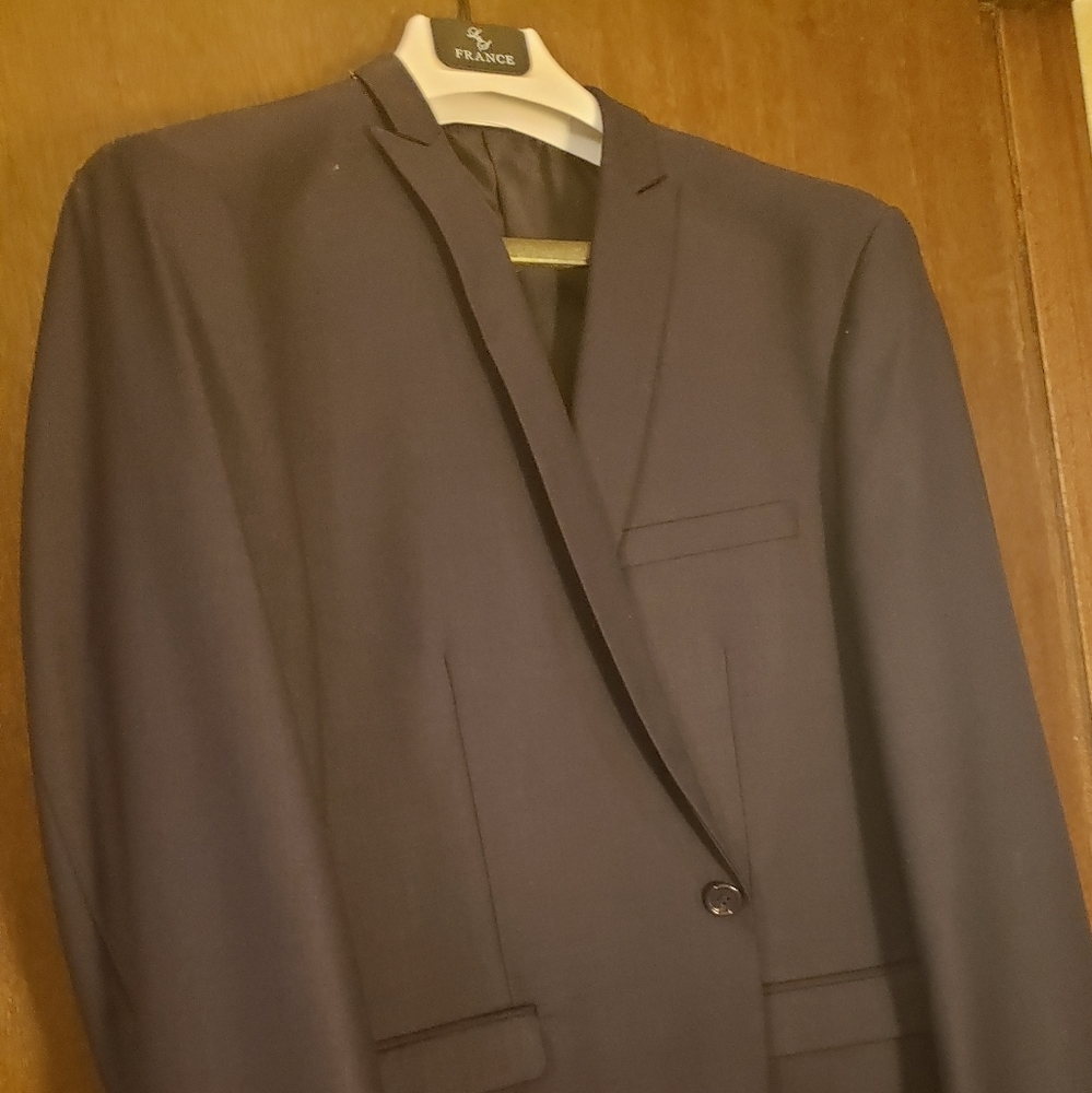 Men's Deep Eggplant(appears black) 3 pc Suit